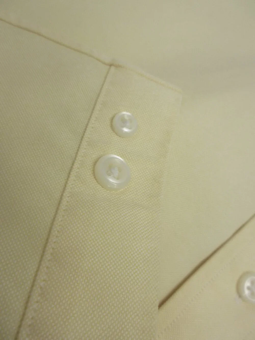 LL BEAN BUTTON DOWN SHIRT MEN'S L LARGE 16 1/2-37 LIGHT PALE YELLOW LONG SLEEVE